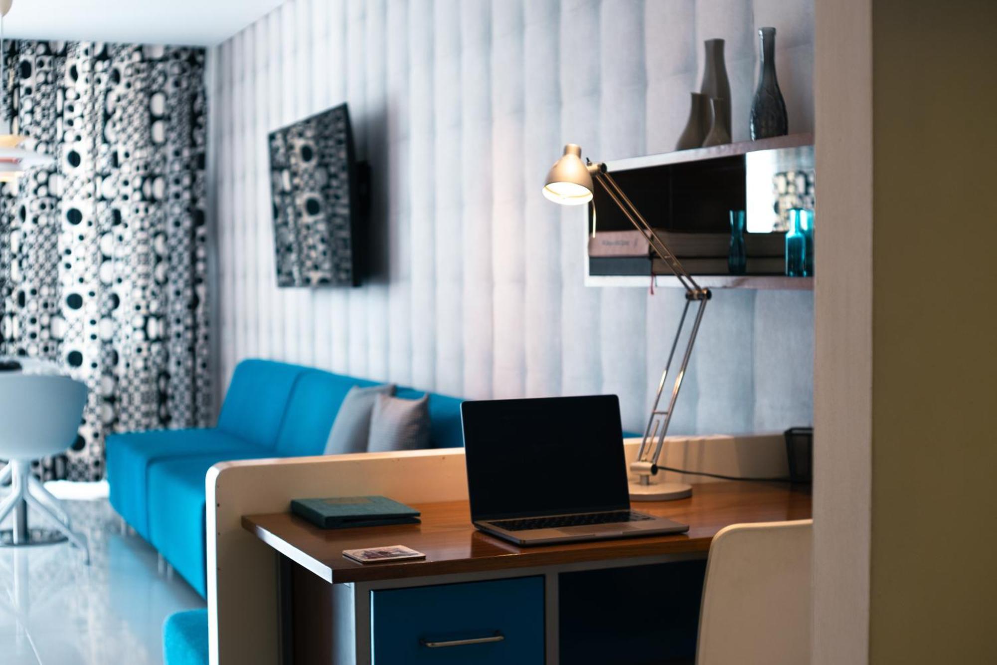 Chill Hotel Seminyak ภายนอก รูปภาพ