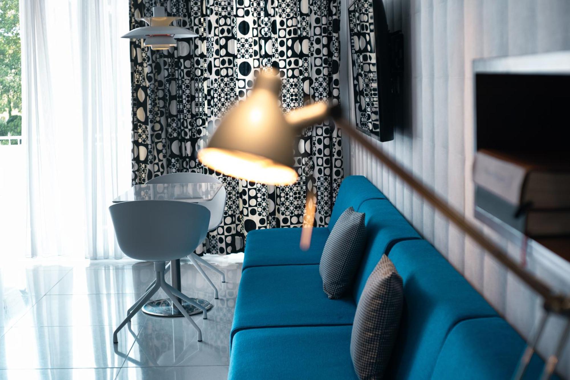 Chill Hotel Seminyak ภายนอก รูปภาพ